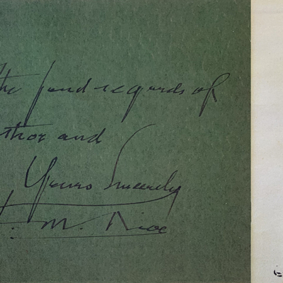 Recueil de poèmes « Simple Songs of Simple Things » de Harry Martin Rive, dédicacé par l’auteur. Collection Clarence LeBreton.